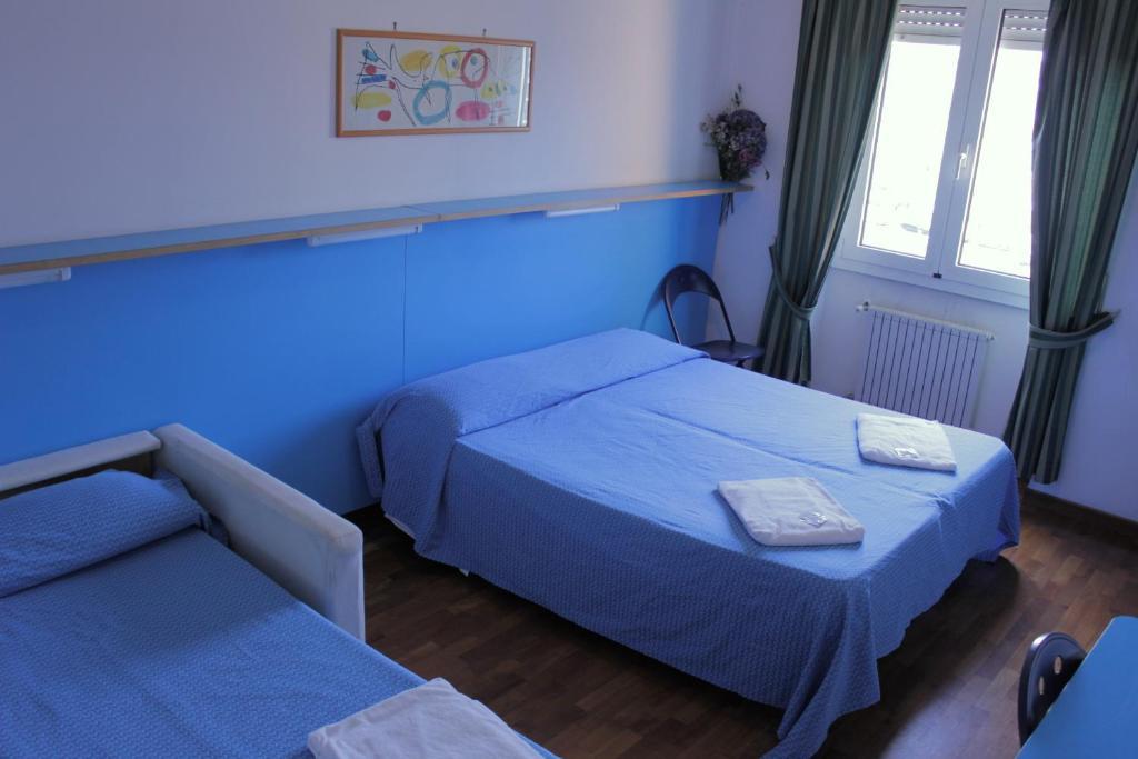 Aparthotel Tourist House Roma Pokoj fotografie