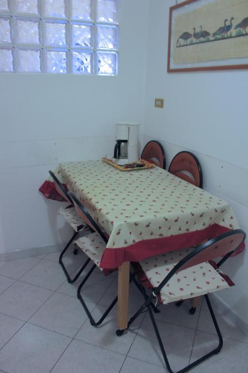 Aparthotel Tourist House Roma Pokoj fotografie