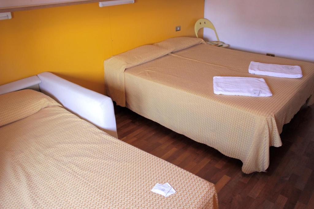 Aparthotel Tourist House Roma Pokoj fotografie