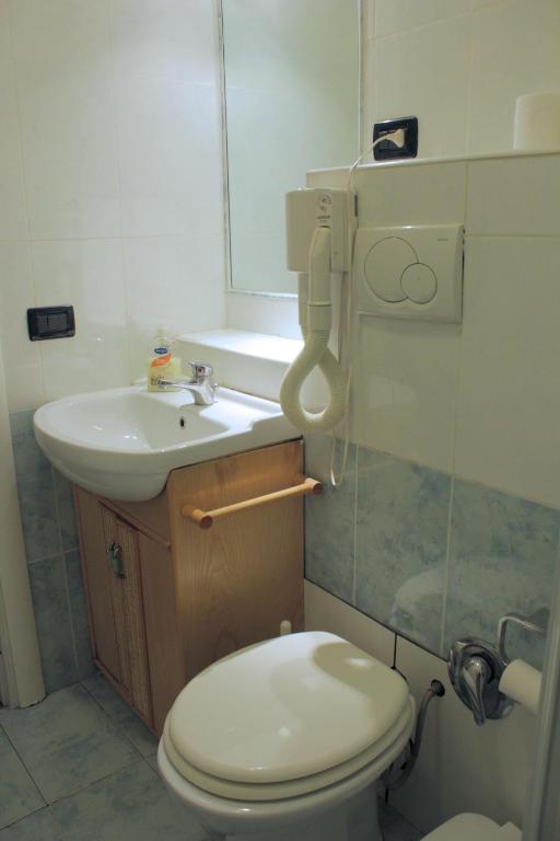 Aparthotel Tourist House Roma Pokoj fotografie
