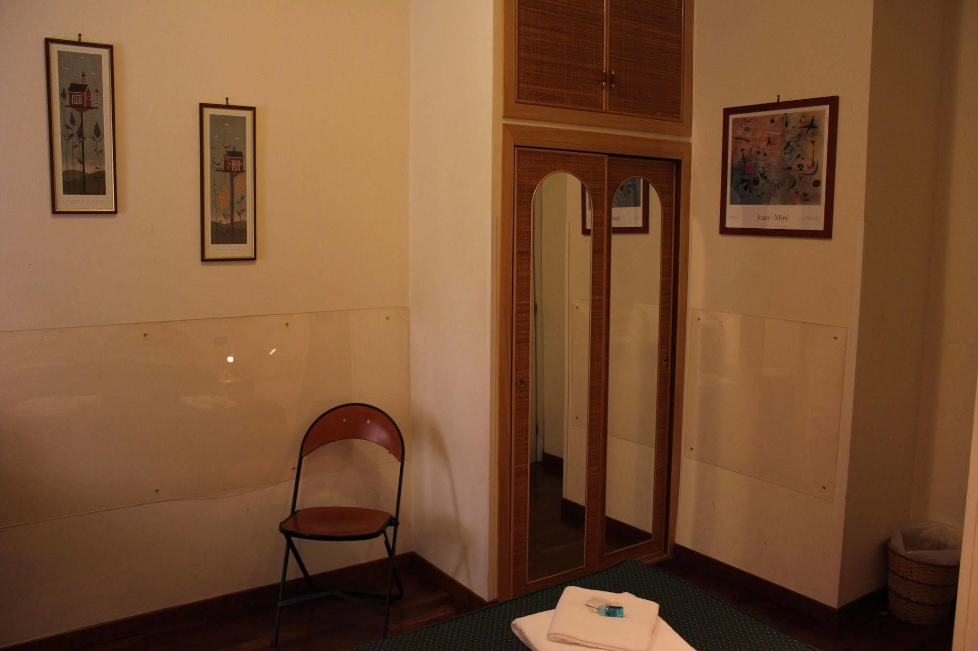 Aparthotel Tourist House Roma Exteriér fotografie